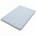 Tapis rafraîchissant pour animaux bleu clair, surface alvéolée, vue de dessus