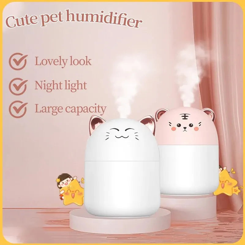 Détail connexion USB de l'humidificateur mini chat – pratique et économique