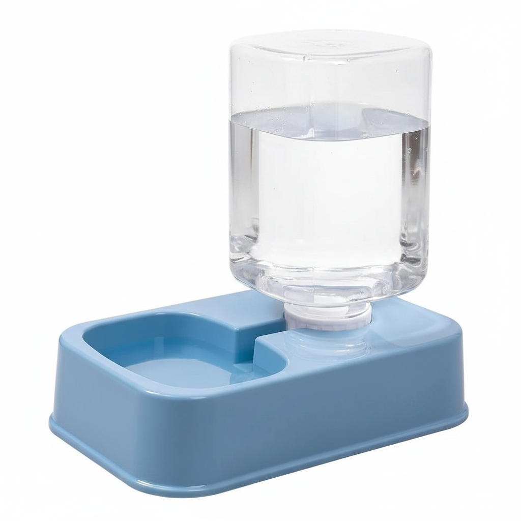 Fontaine pour animaux bleue avec réservoir transparent et eau