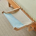 Nid suspendu pour chat en bois avec coussin bleu clair et face blanche