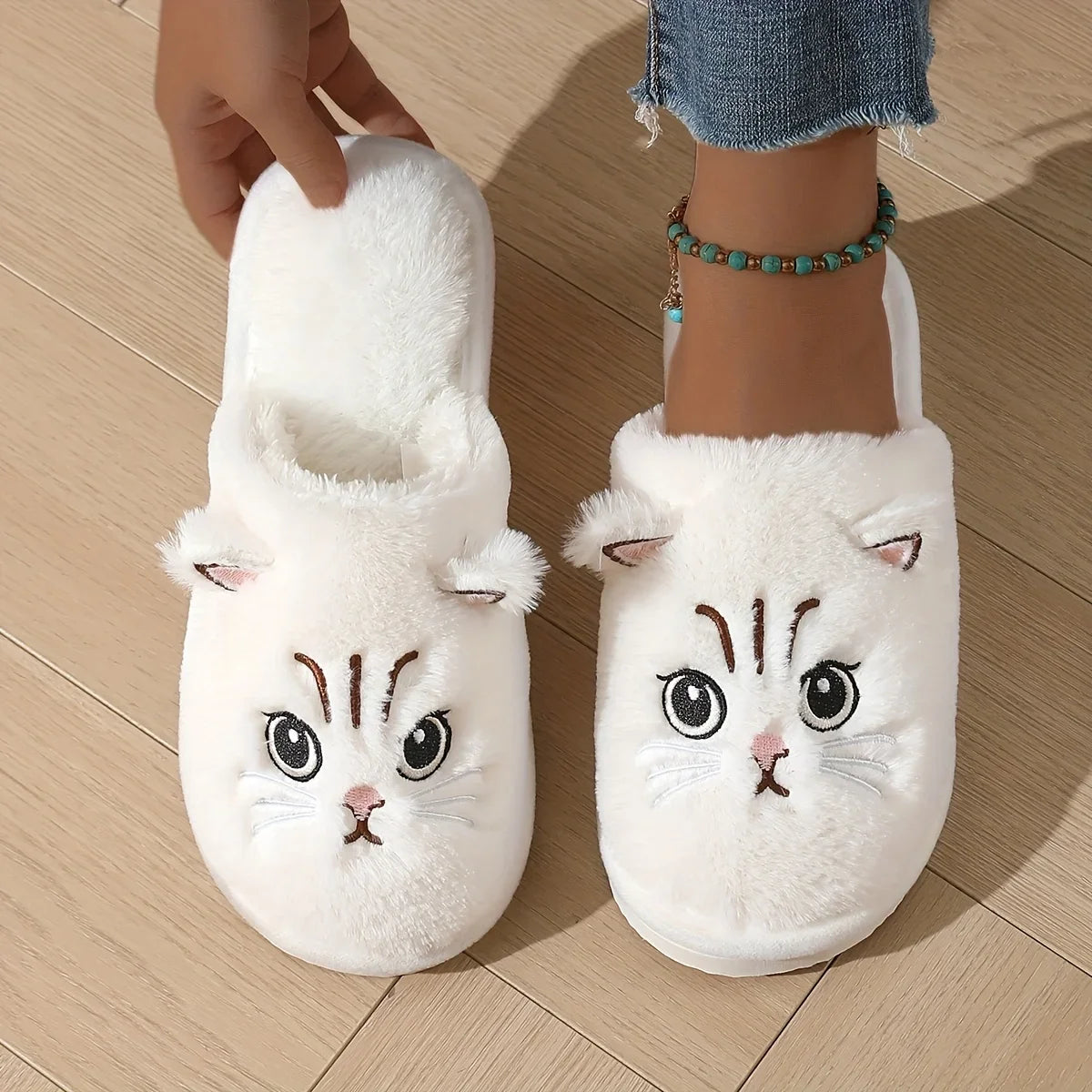 Chaussons Chat Peluche Femme - Pantoufles d'Hiver Chaudes Antidérapantes