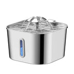 Fontaine à eau pour chat en acier inoxydable, jet circulaire et fenêtre bleue.